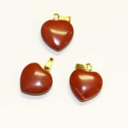 pendentif en coeur jaspe rouge