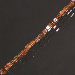 Collier zircon cube