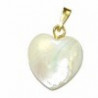 pendentif en coeur nacre